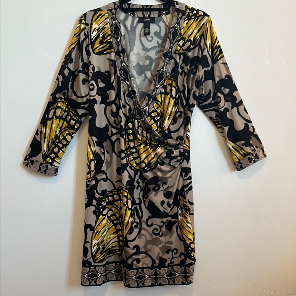 Alfani Abstract Print Wrap Dress w/Beads Black/Taupe/Yellow Size Large Petite